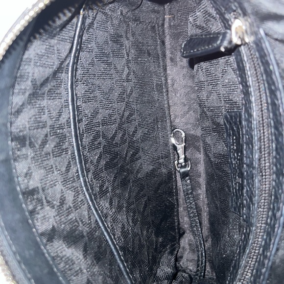 Michael Kors Purse - Picture 7 of 7